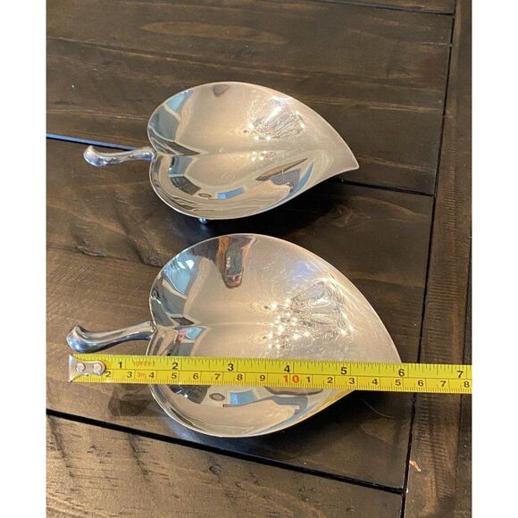 Vintage F. B. Rogers Silver Co. 1883 Silver Plate Leaf Shaped Footed Dishes-2 - Picture 10 of 11